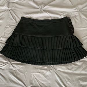 BCBG Pleated Mini Skirt Size 4
